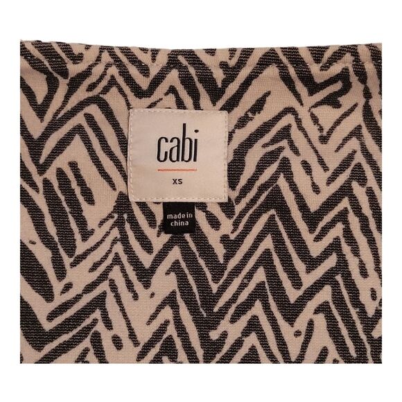 Cabi Women's Gray & White Zig Zag Zebra Ponte Knit Jacket Style #3034 XSmall - Picture 6 of 13